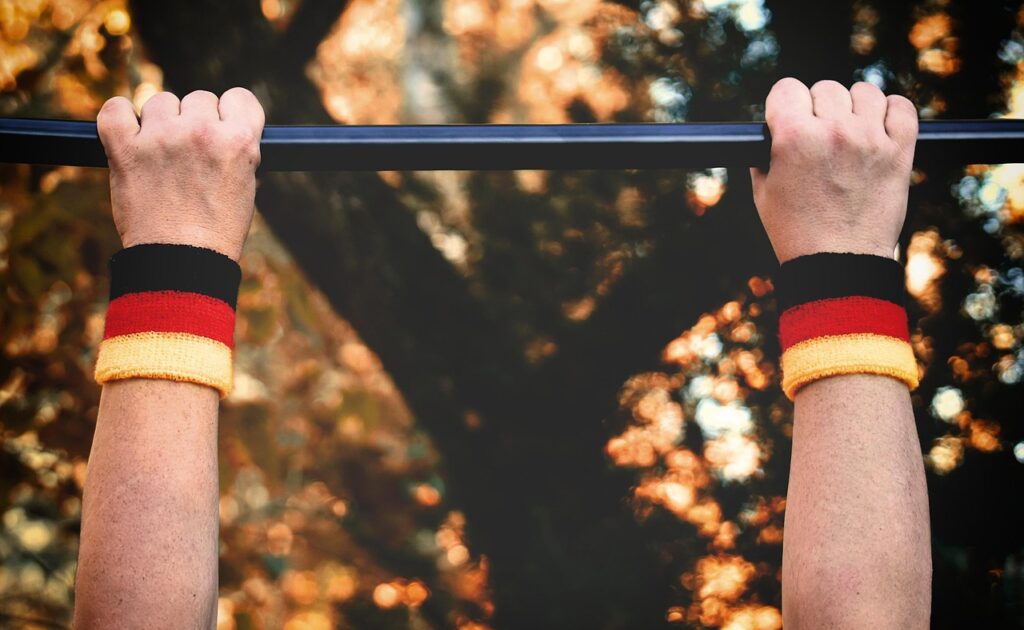 更年期に筋肉痛が続く理由とは？