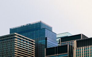 更年期に対する職場の理解を求めるためにはどうすればいい？